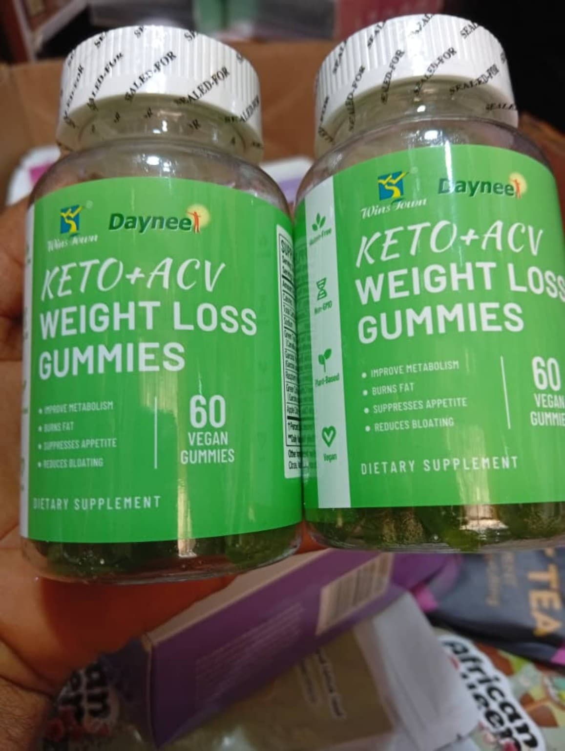 Daynee Keto + ACV Gummies